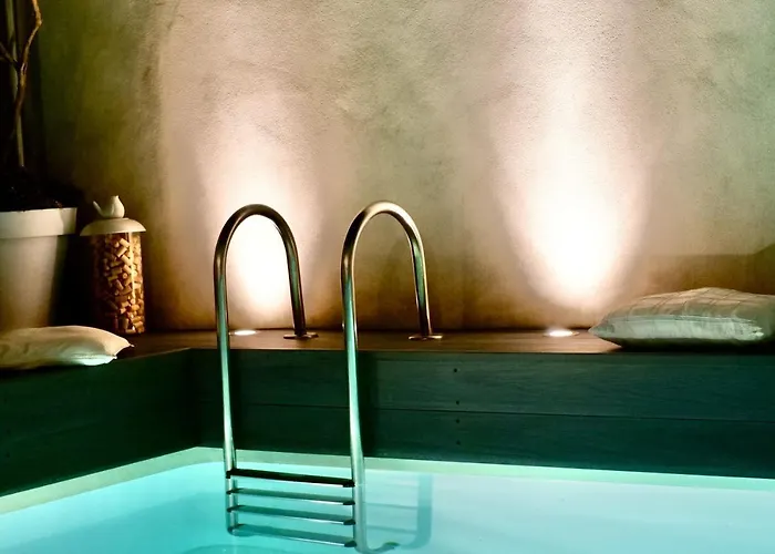 La Maison Blanche 5*, Piscine & Vue Cite Medievale